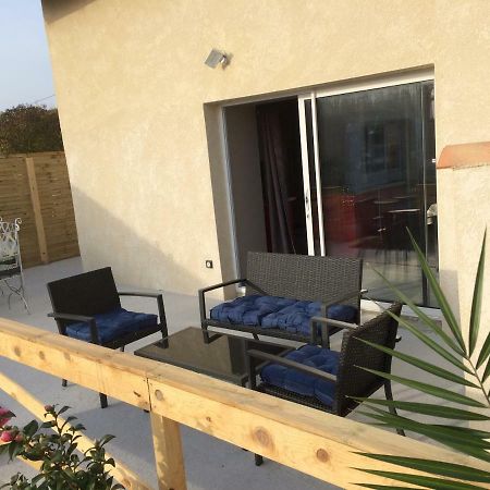 Neulles Le Village מראה חיצוני תמונה